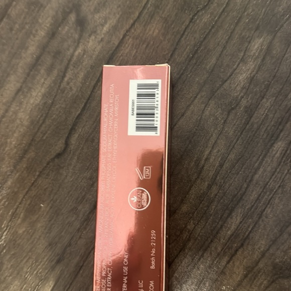 The Brow Atelier Revitalizing Brow Enhancing Serum - Picture 2 of 2